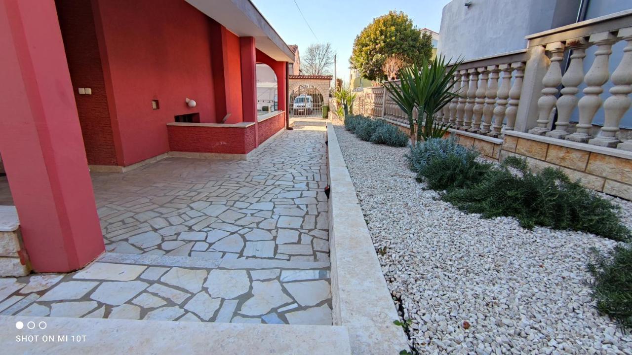 Apartments Marla Πόρετς Εξωτερικό φωτογραφία
