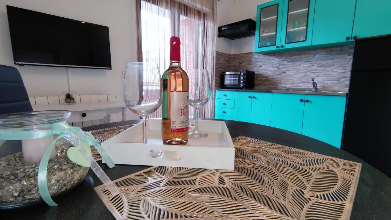 Apartments Marla Πόρετς Εξωτερικό φωτογραφία